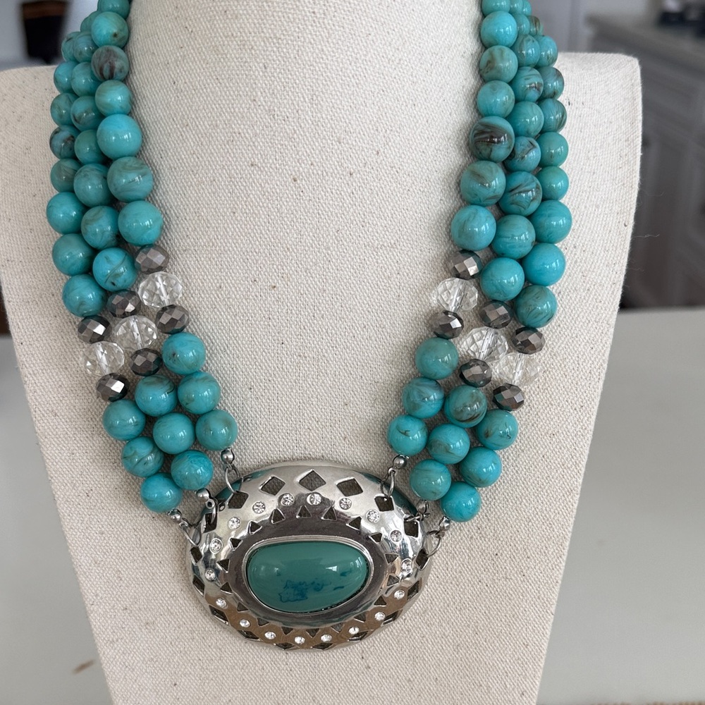 Turquoise Beaded Silver Necklace